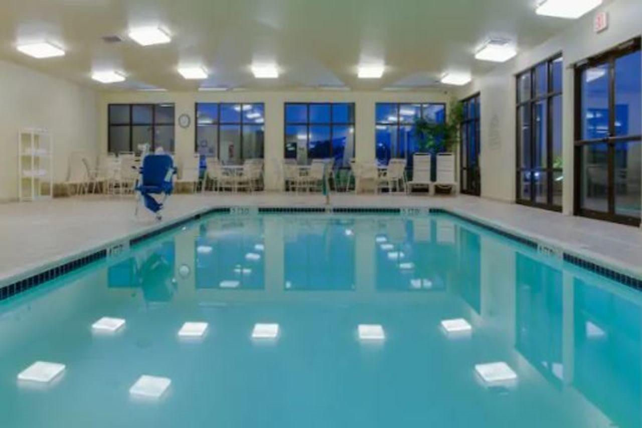 Hampton Inn Clearfield Buitenkant foto
