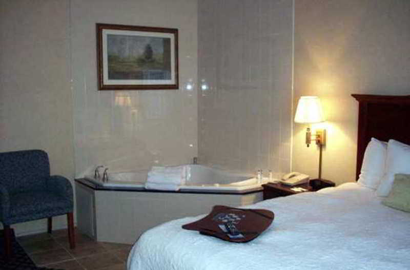 Hampton Inn Clearfield Buitenkant foto